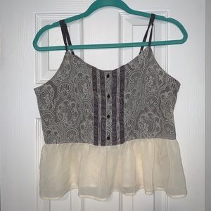 Adorable Detailed Tank Top!